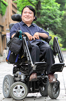 熊谷 晋一郎 氏